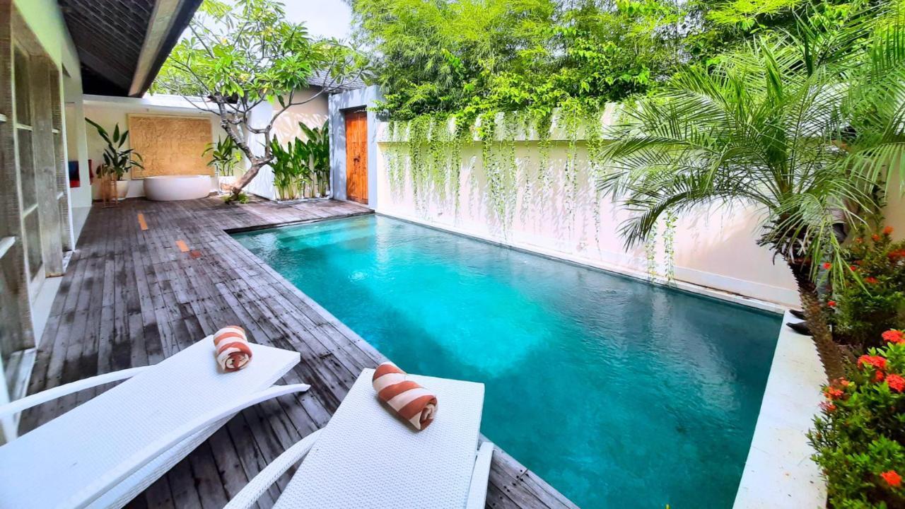 The Decks Bali Villa Legian  Exterior photo